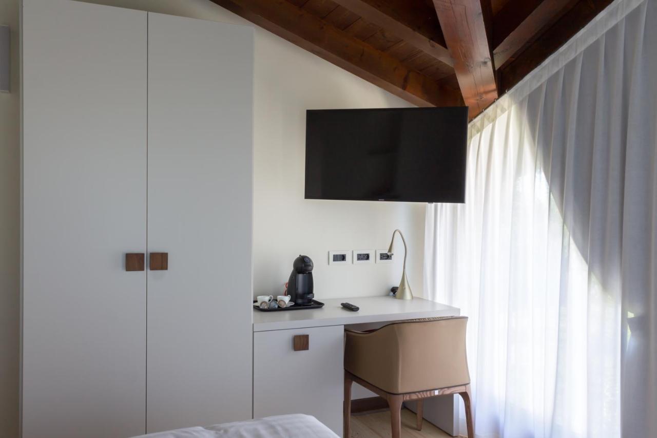 Отель Crystal Luxury House Fiume Veneto Экстерьер фото